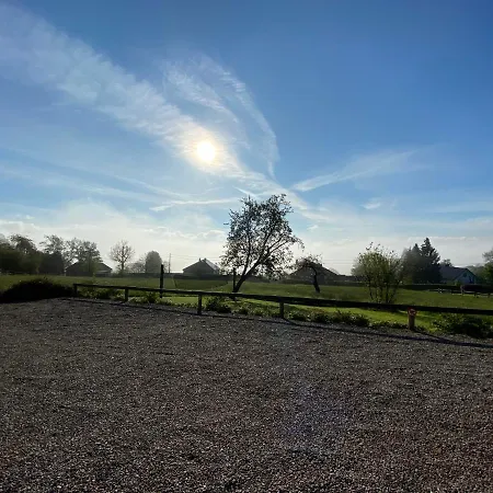 ゲストハウス Du Moulin Coquelicot スタヴロ